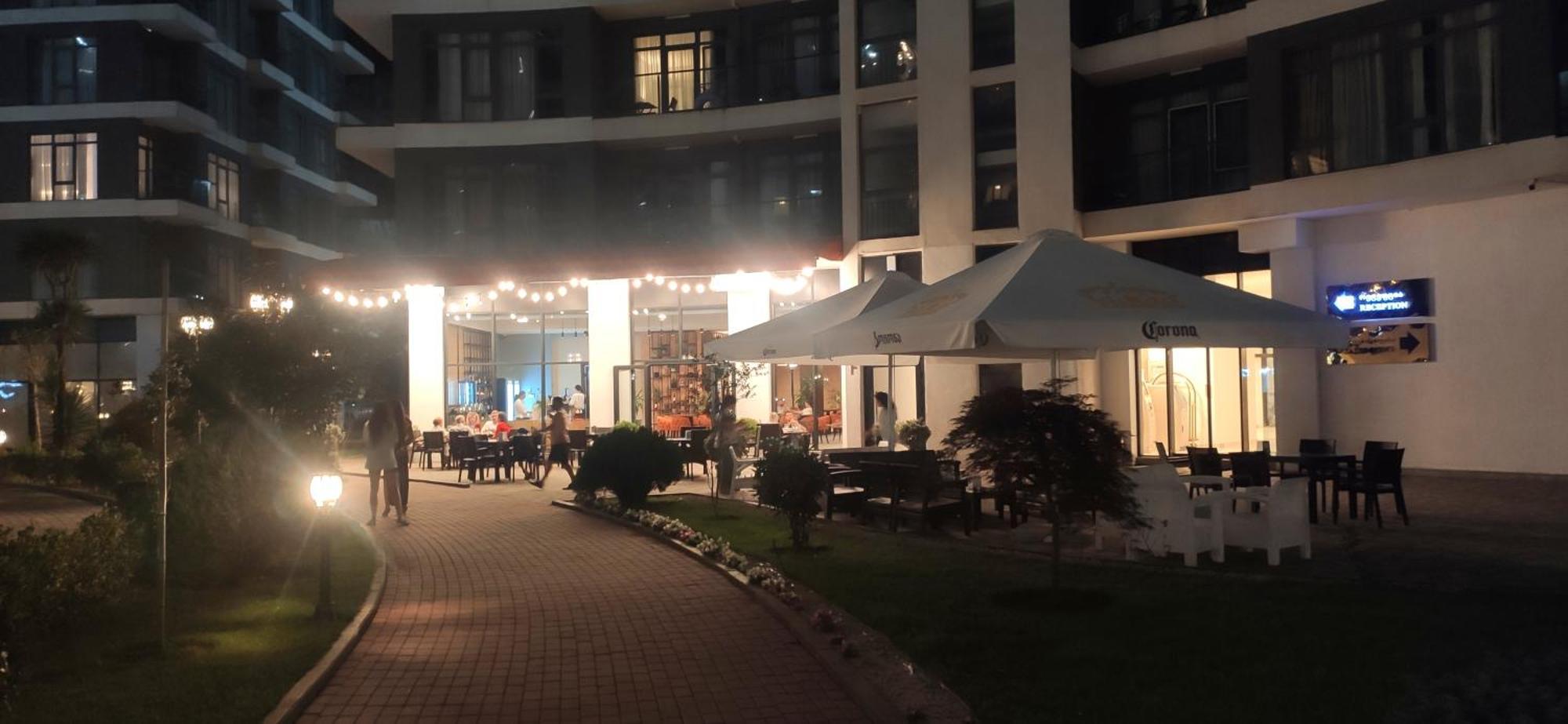 Sea Home Batumi Apartments Exterior photo